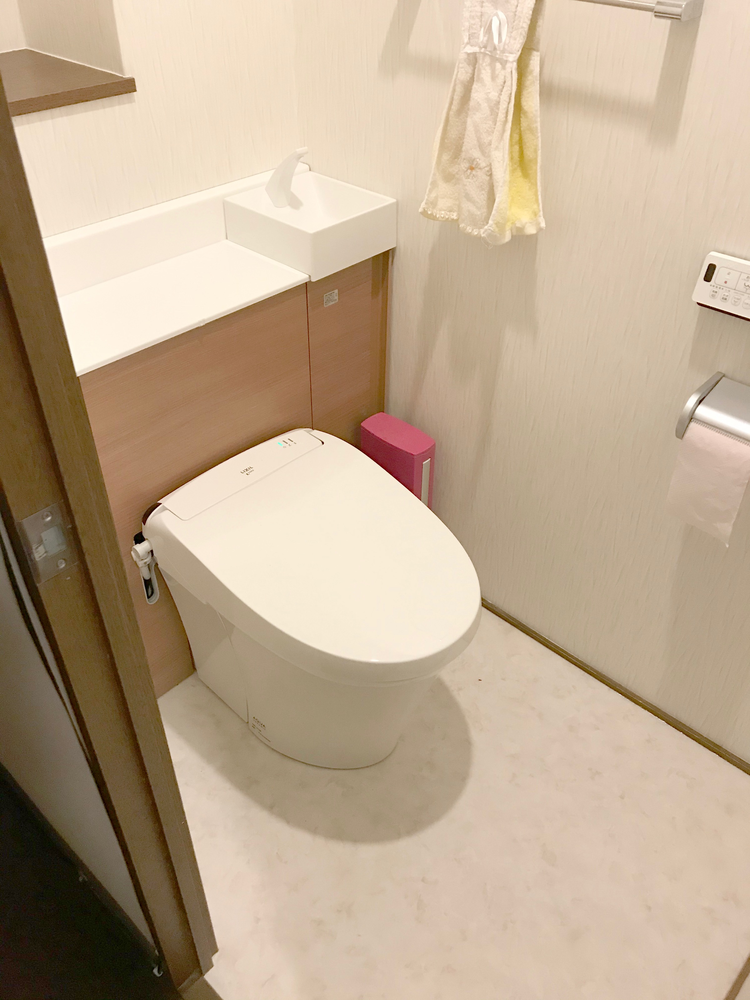 トイレ 収納力を考えた水廻りリフォーム