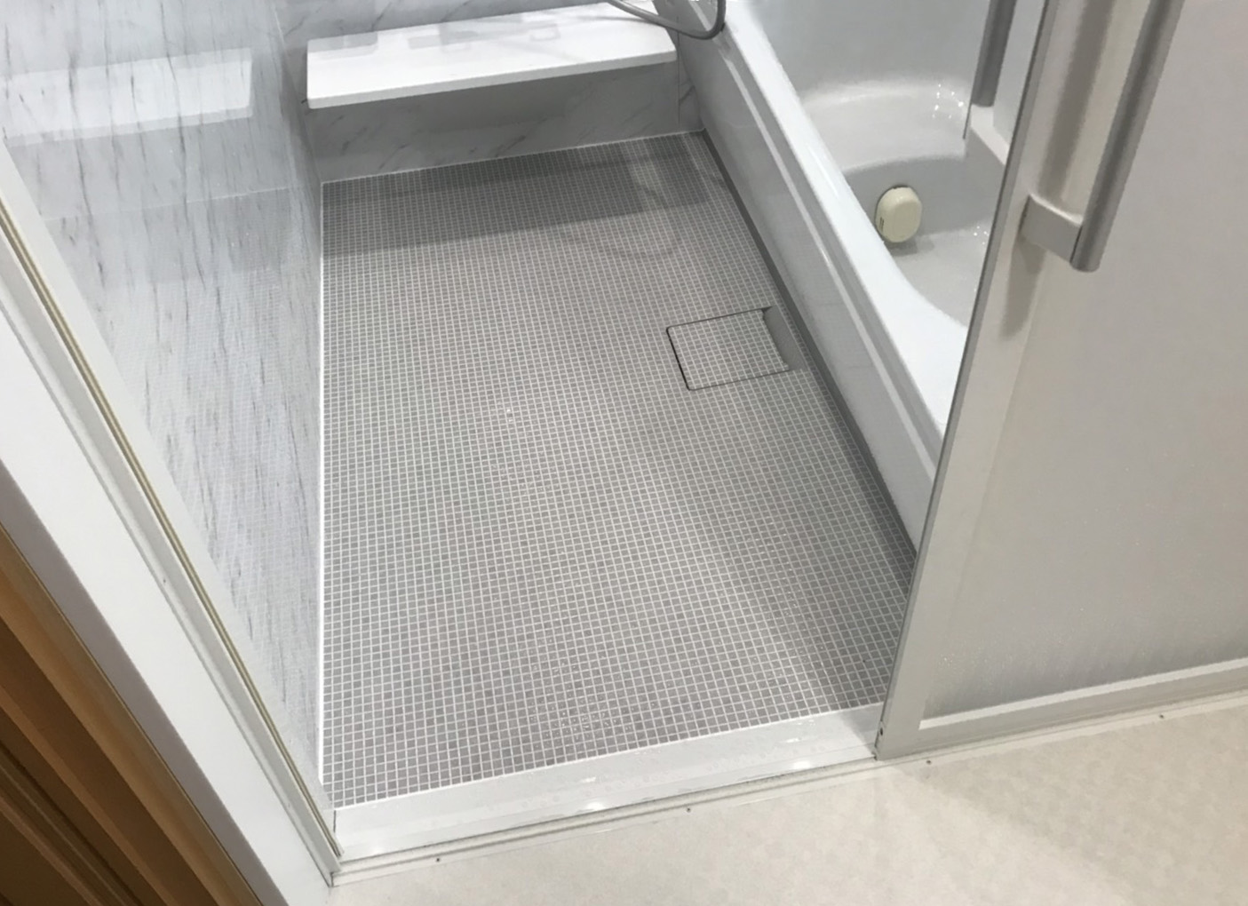 戸建 あったか快適、お掃除らくらく浴室リフォーム